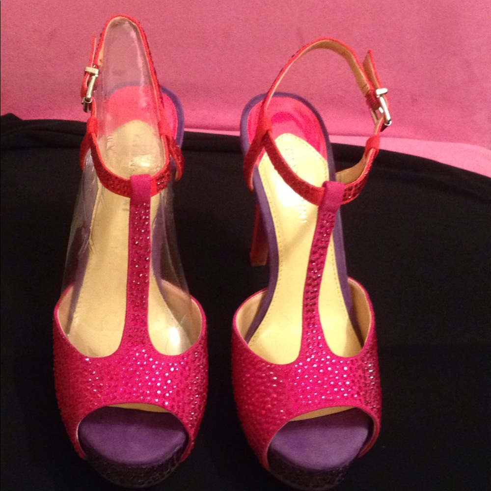 Gianni Bini T strap sparkly bling heels